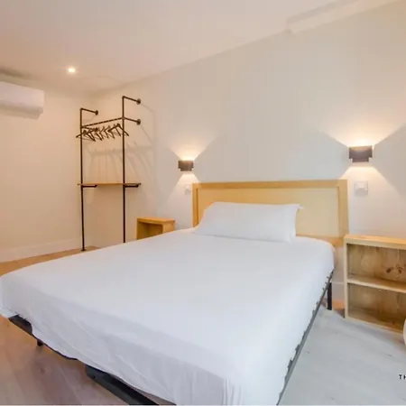 Tu Casa Para 4 En Malasana Ven A San Bernardo 20 Madrid Buitenkant foto